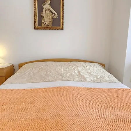Apartament Marino *